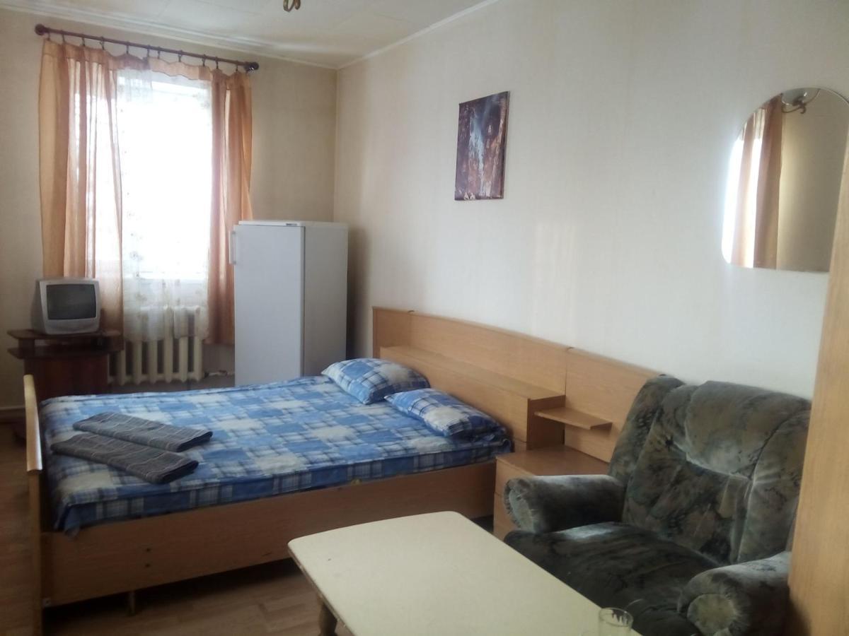 Kadm Motel Minsk Exterior photo