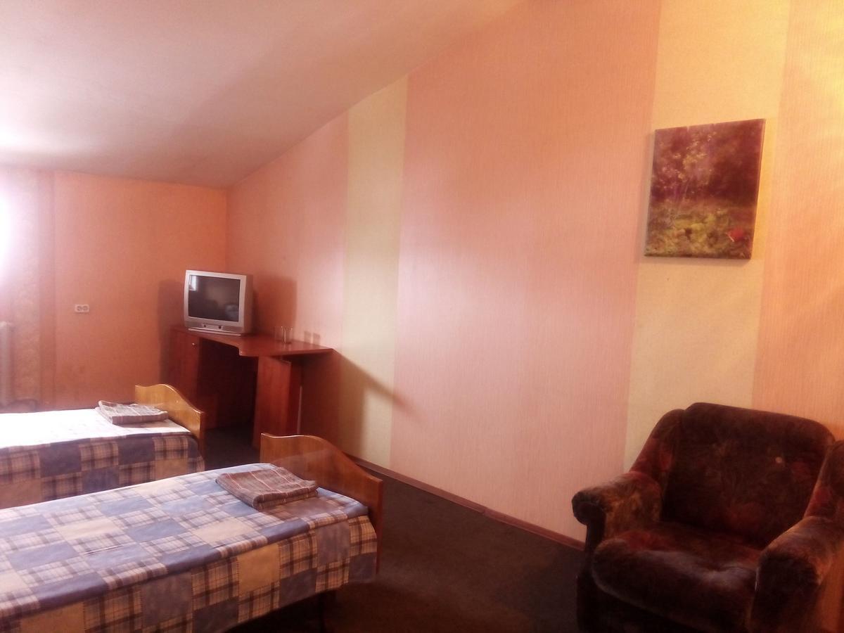 Kadm Motel Minsk Exterior photo
